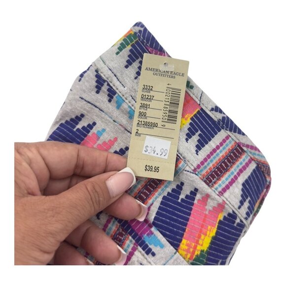 American Eagle Outfitters Women’s Size 2 Aztec Print Stretch Midi Shorts NEW - Picture 2 of 13